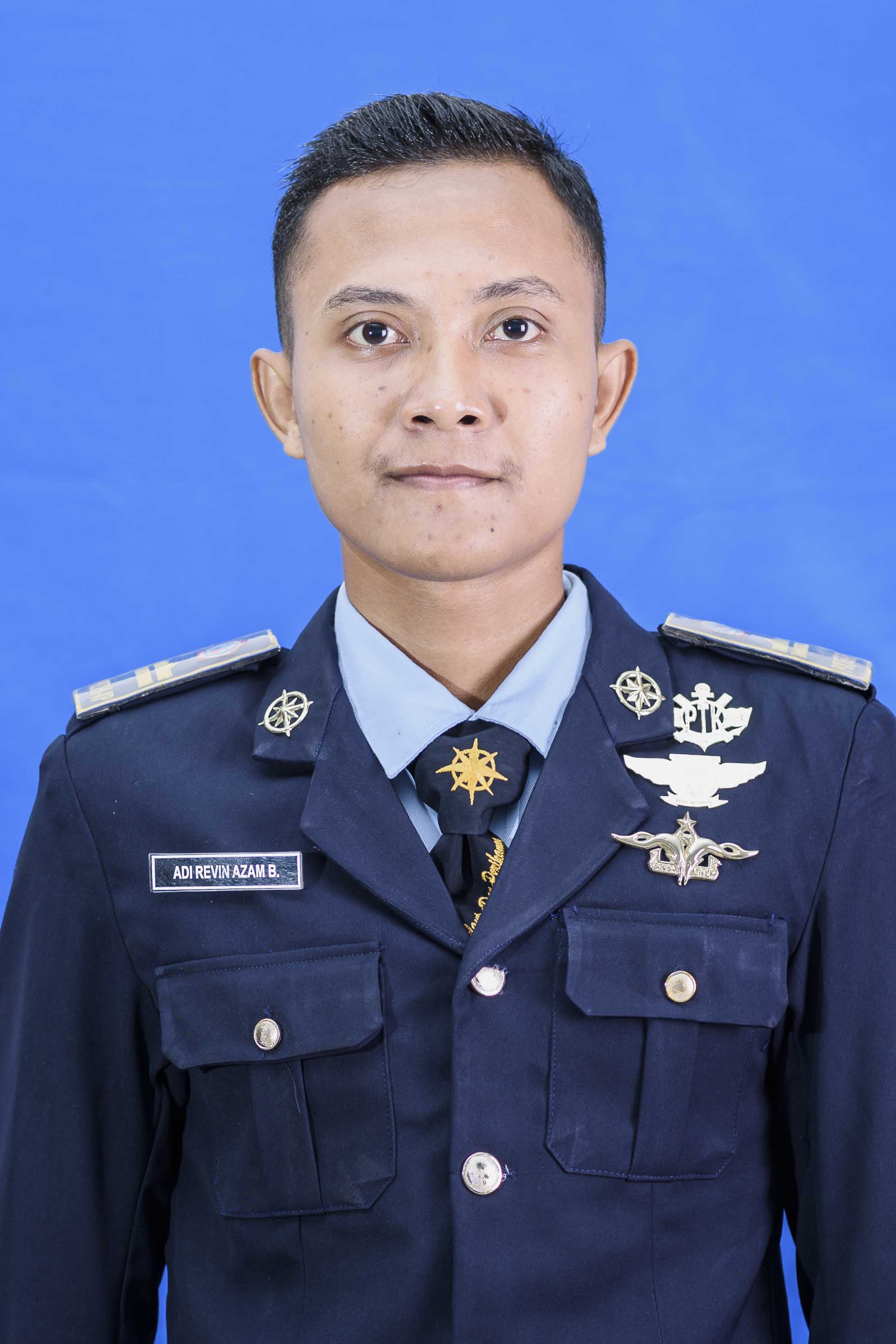 Adi Revin Azam Bachtiar