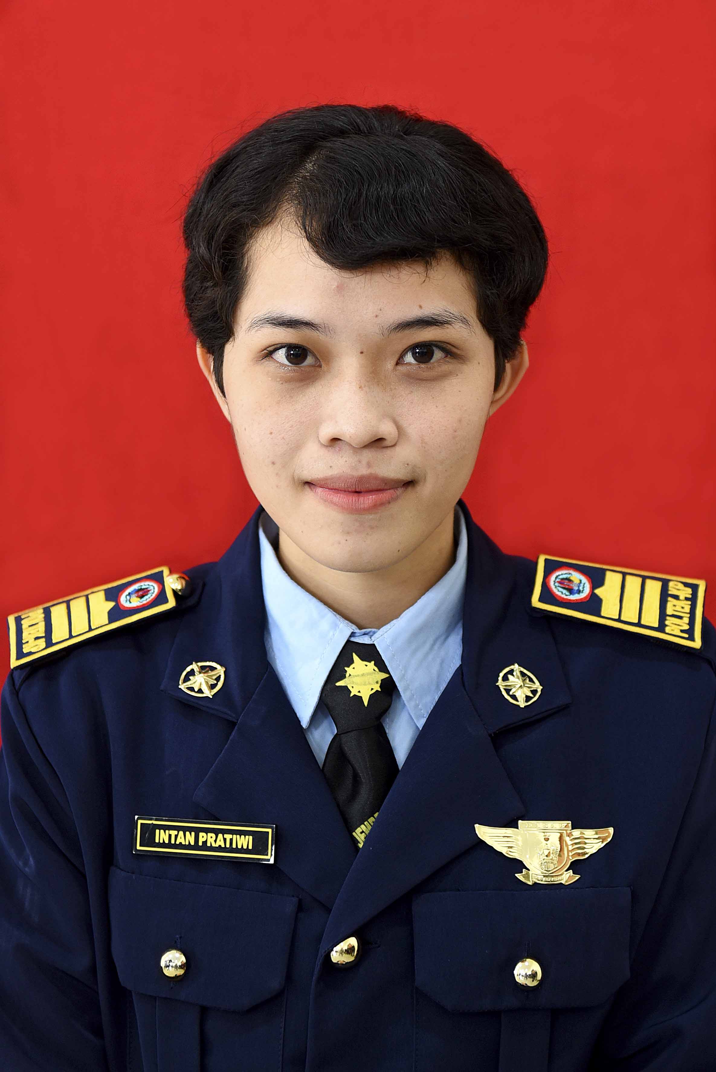 Gusti Ayu Intan Pratiwi